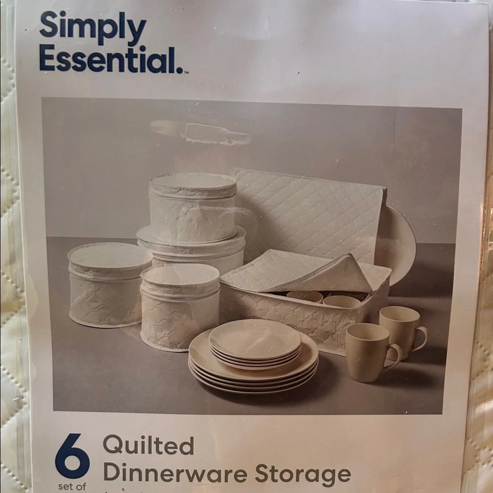 Simply Essential Quilted Dinnerware Storage. Set of 6 New Never Used ☆